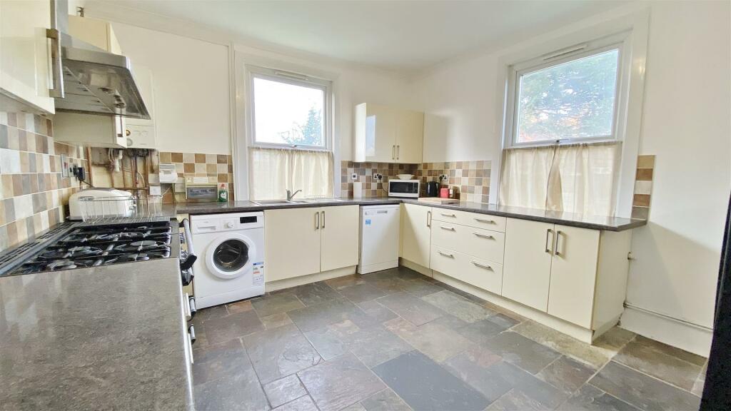 Additional image 8 of Frinton Road, Kirby Cross