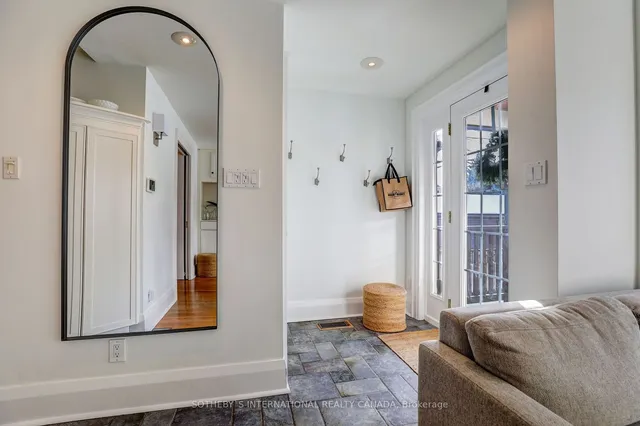 Additional image 14 of 236 Bessborough Dr