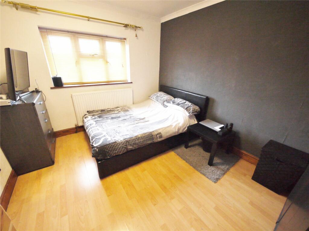 Additional image 14 of Danes Way, Pilgrims Hatch, Brentwood, Essex, CM15