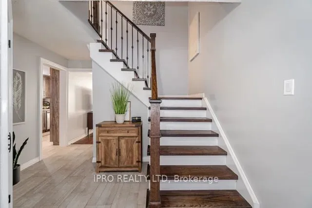 Additional image 7 of 14 Royal Palm Dr