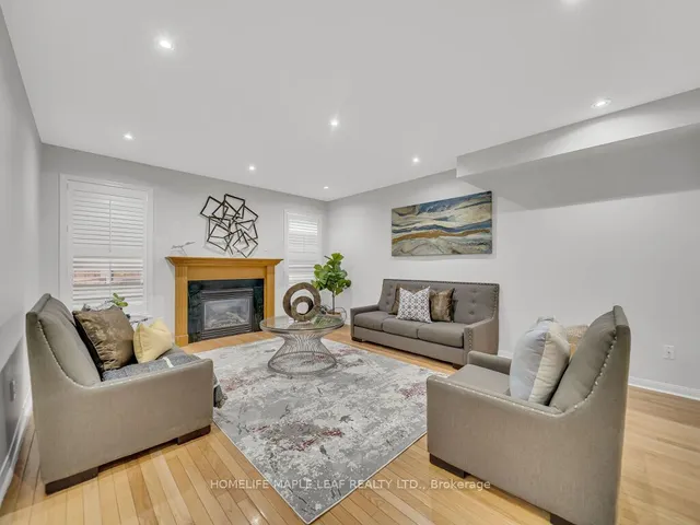 Additional image 10 of 129 Cadillac Cres