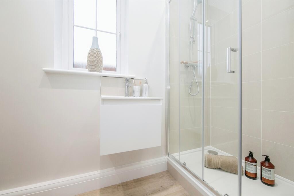 Additional image 9 of Martello Drive, Kirby Road, Walton On The Naze