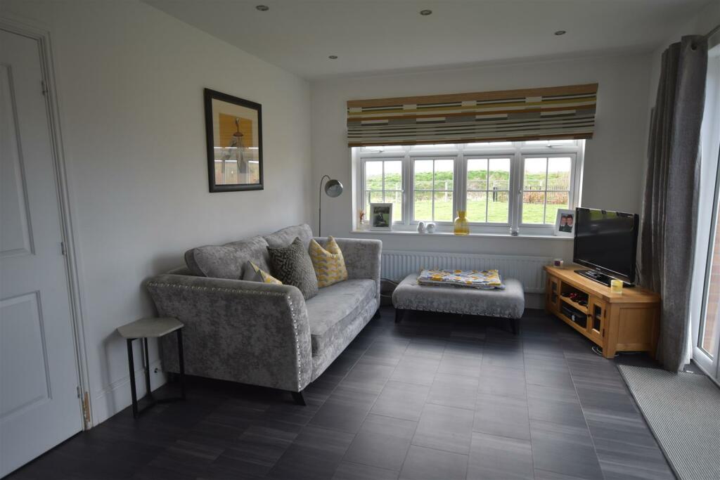 Additional image 15 of Bayweaver Street, Little Sutton