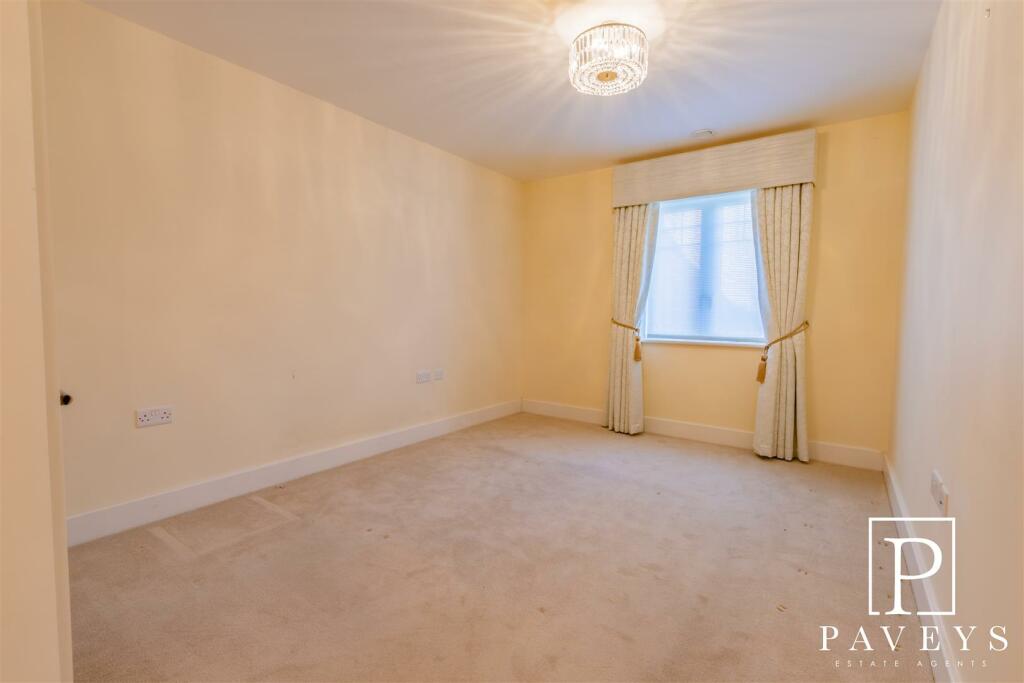 Additional image 7 of Hadleigh road, Frinton-On-Sea