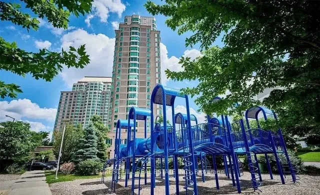 Additional image 19 of 1 Lee Centre Dr Unit 1008