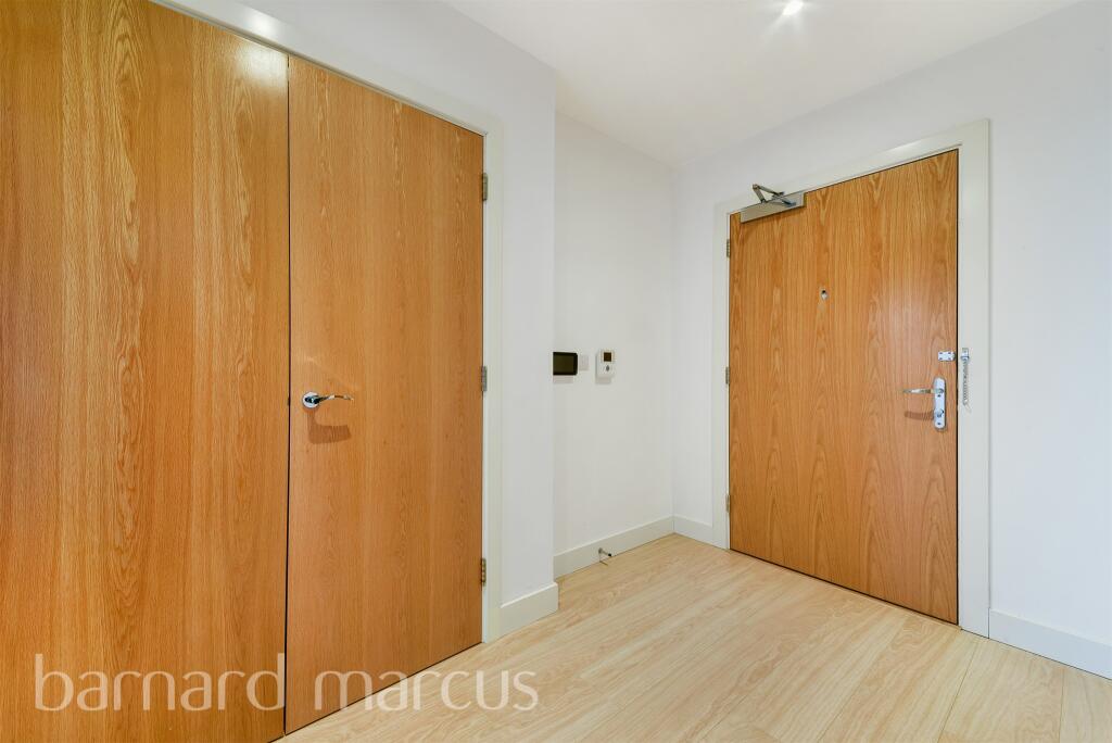 Additional image 9 of Cherry Orchard Road, Croydon