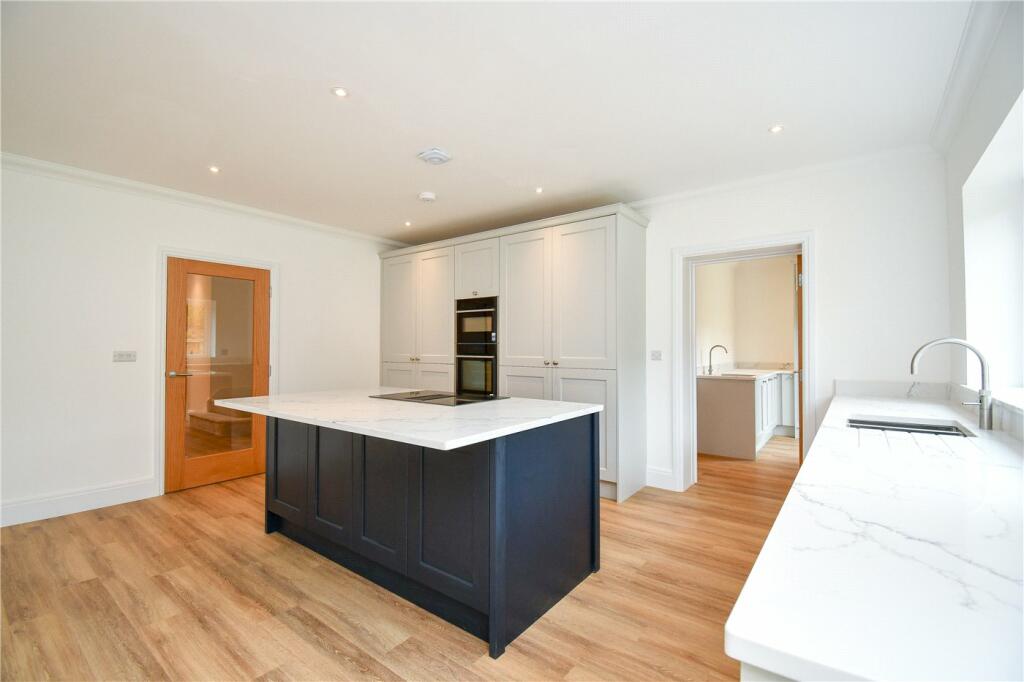 Additional image 5 of Burton Manor Gardens, The Village, Burton