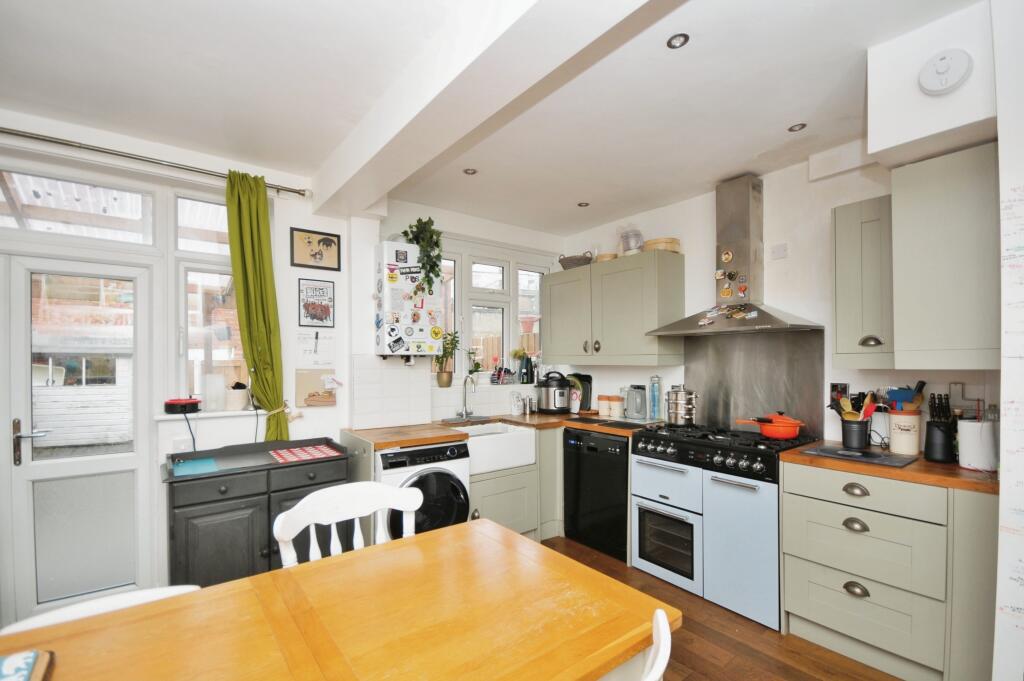Additional image 6 of Stuart Road, Thornton Heath, CR7