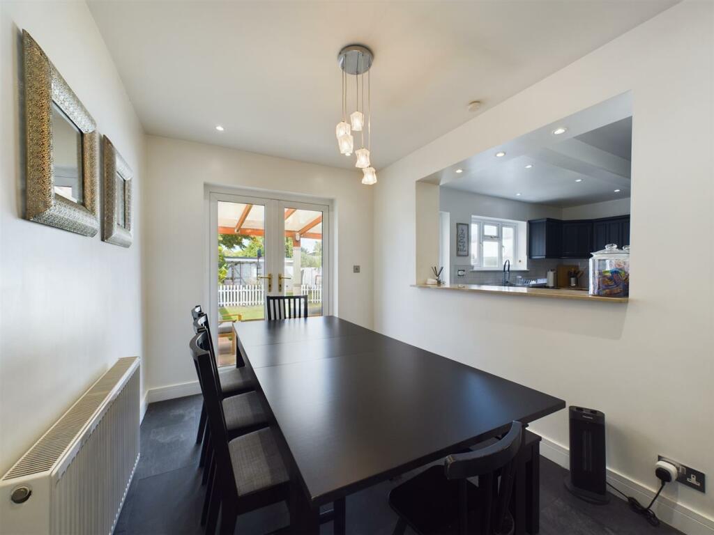 Additional image 4 of Stoats Nest Village, Coulsdon