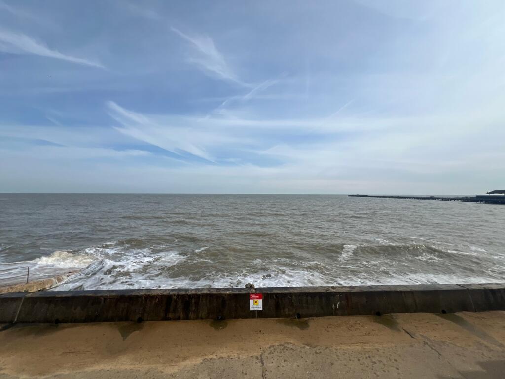 Additional image 2 of The Parade, WALTON ON THE NAZE, CO14