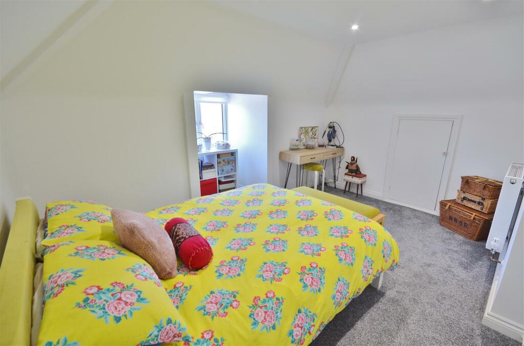 Additional image 19 of Ingarfield Road, Holland-On-Sea,