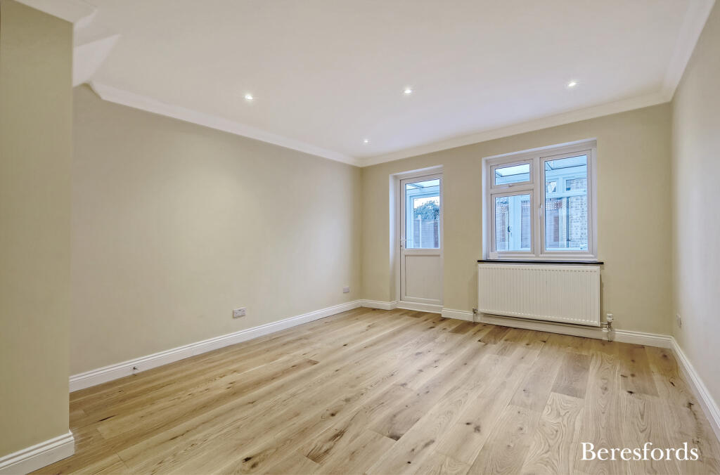 Additional image 18 of Sussex Way, Billericay, CM12