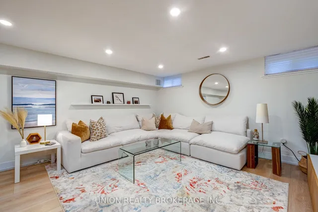 Additional image 29 of 26 Livingston Rd Unit 102