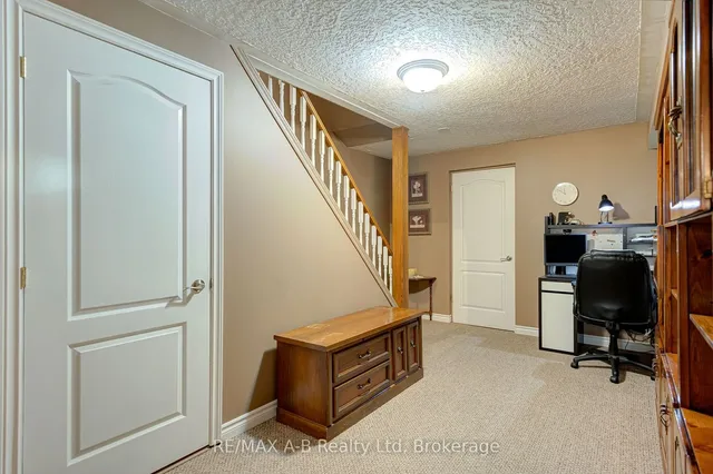 Additional image 22 of 78 Coach Hill Dr