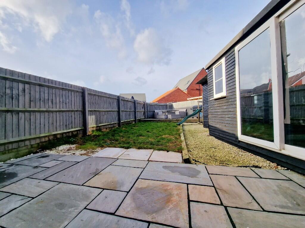 Additional image 8 of Oak Crescent, Burnham-On-Crouch, Essex, CM0