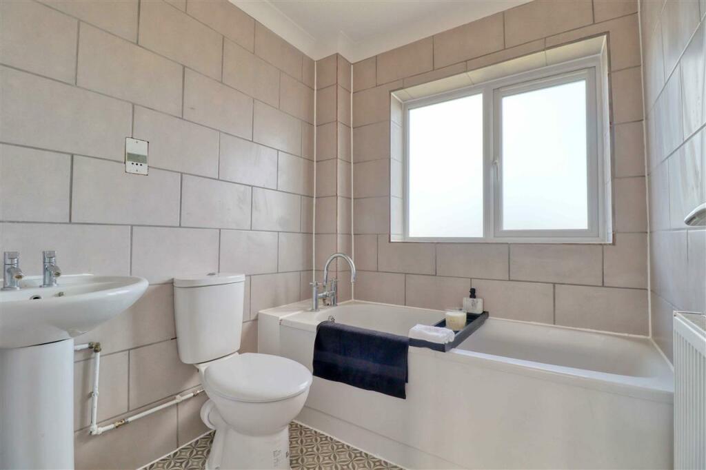 Additional image 4 of Towse Close, Clacton on Sea