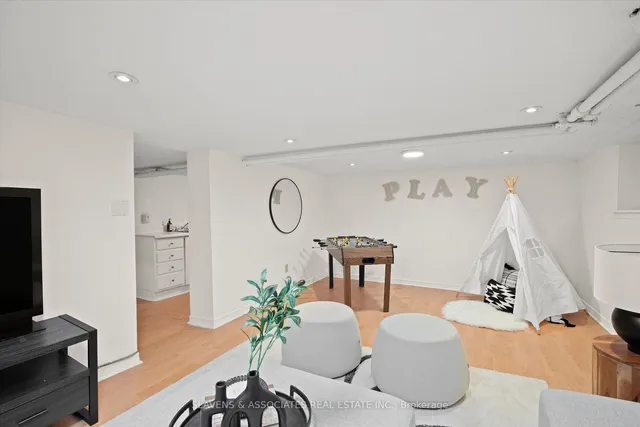 Additional image 25 of 151 Lascelles Blvd