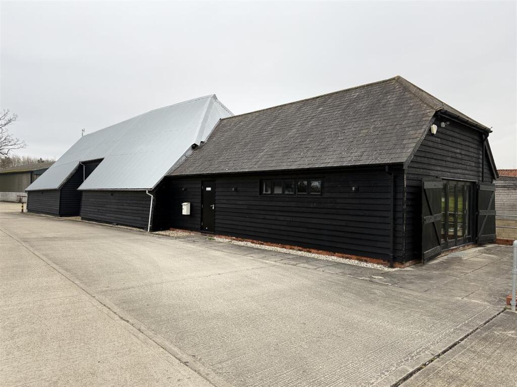Additional image 16 of Barley Barn, Slamseys, Great Notley