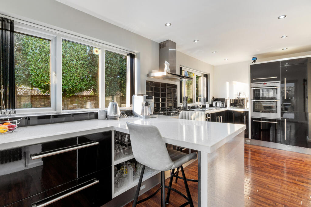 Additional image 8 of Falcon Close, Sawbridgeworth, Hertfordshire, CM21