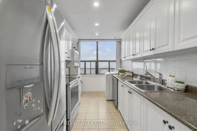 Additional image 25 of 21 Knightsbridge Rd Unit 1903