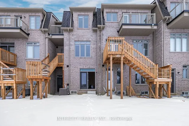 Additional image 32 of 32 Foxsparrow Rd