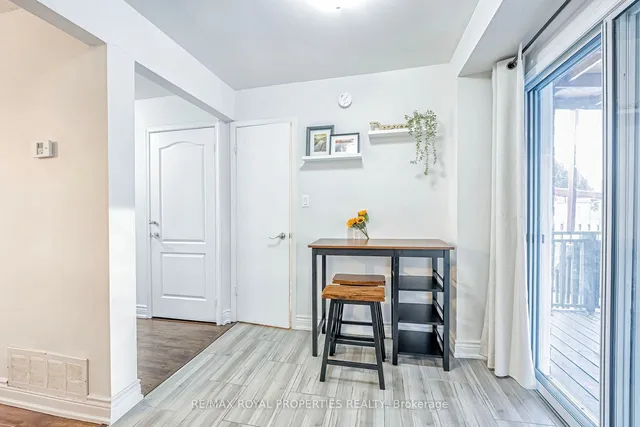 Additional image 13 of 58 Crittenden Sq