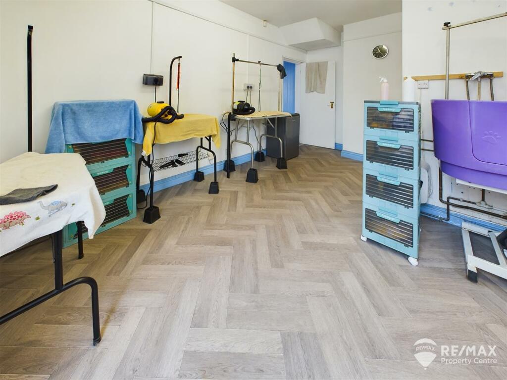 Additional image 4 of High Street, Harwich