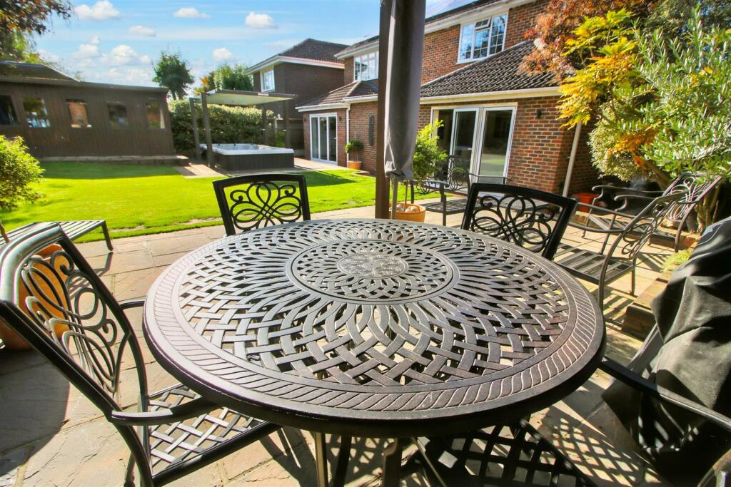 Additional image 17 of Courtlands, Billericay