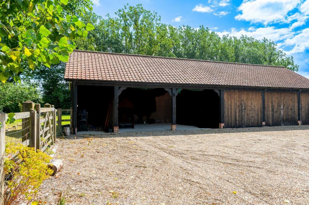 Additional image 22 of Little Canfield, Dunmow