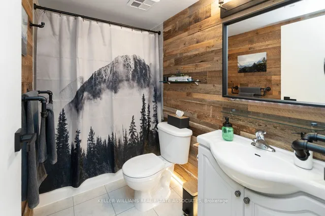 Additional image 13 of 34 Western Battery Rd Unit 421