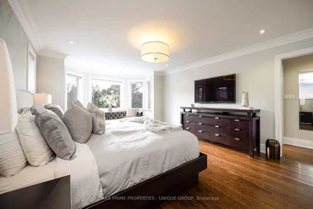 Additional image 32 of 67 Rykert Cres