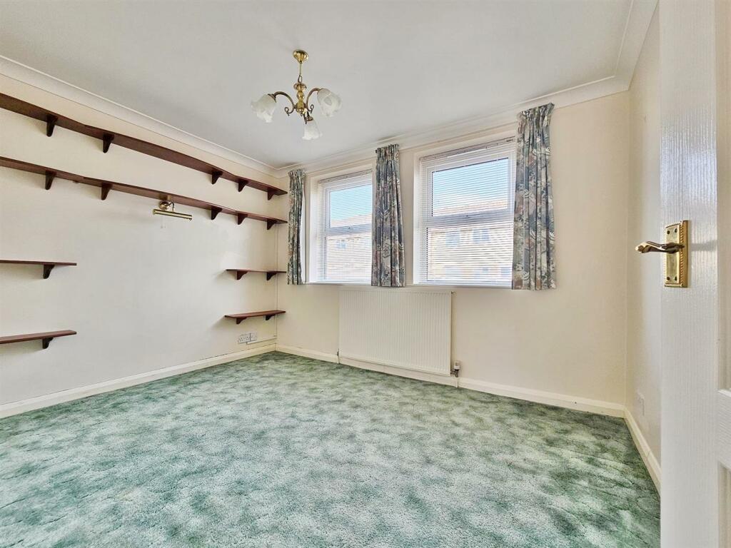 Additional image 14 of Seaview Heights, Walton On The Naze