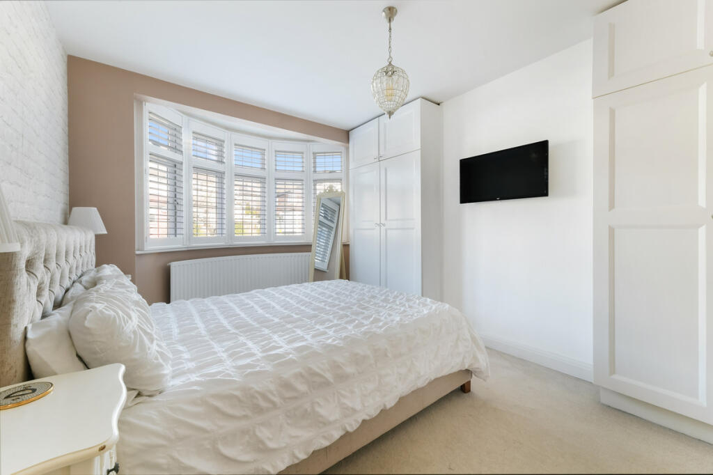 Additional image 8 of Nutfield Road, Coulsdon, CR5