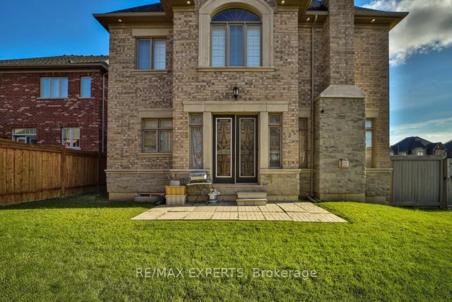 Additional image 38 of 28 Pendergast Crt