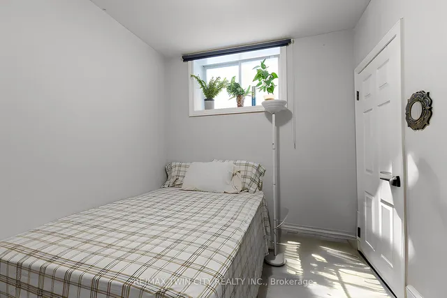 Additional image 3 of 38 Howe Dr Unit 6B