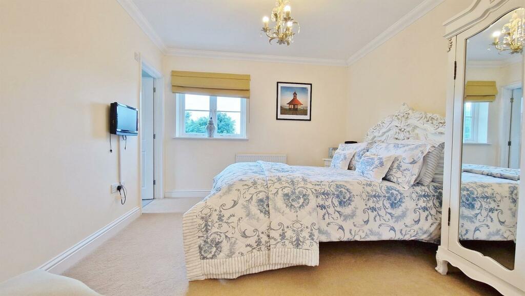 Additional image 26 of Third Avenue, Frinton-On-Sea