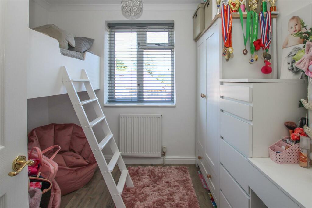 Additional image 11 of Cadogan Avenue, West Horndon, Brentwood