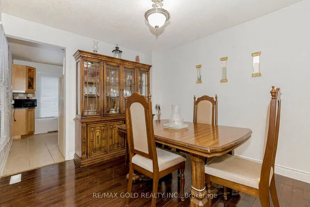 Additional image 12 of 8 Saint Tropez Crt