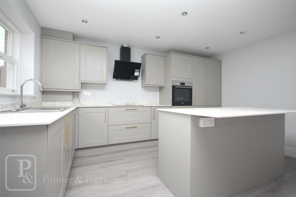 Additional image 4 of Connaught Gardens, Connaught Gardens East, Clacton-On-Sea, Essex, CO15