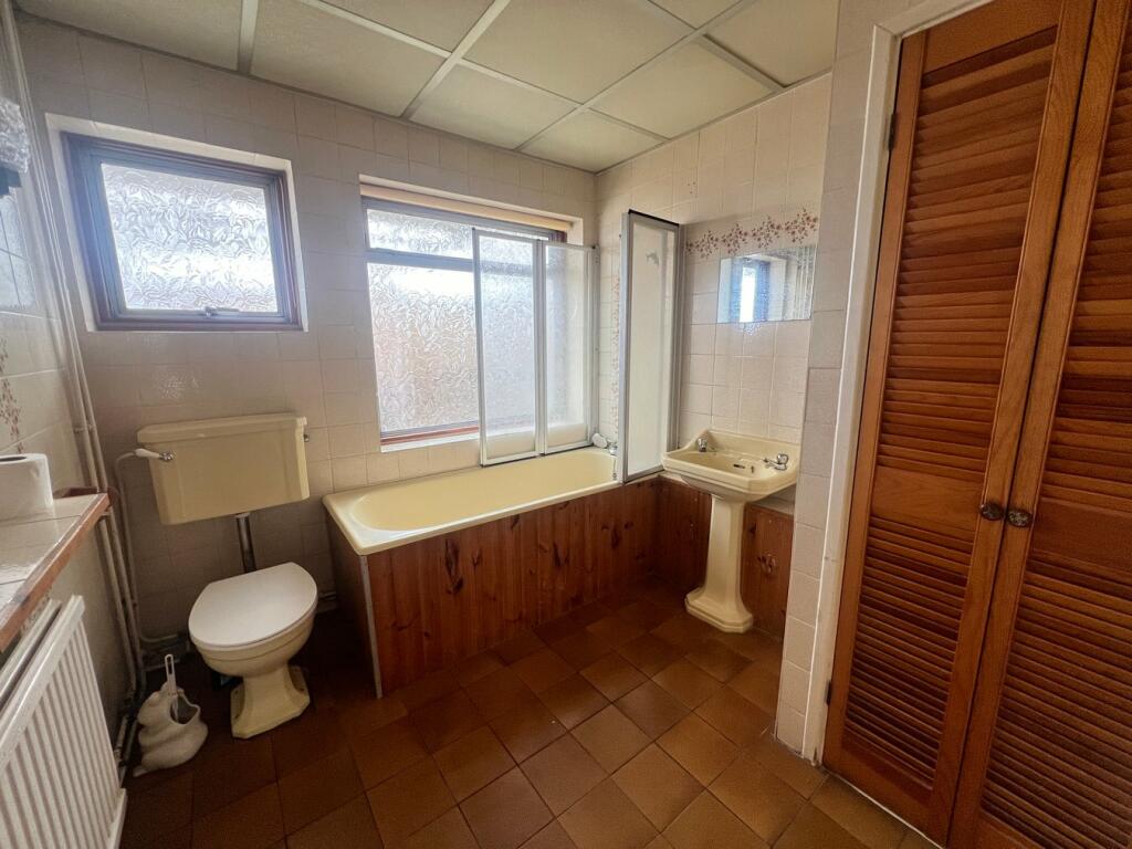 Additional image 11 of Walton Road, Walton on the Naze, CO14