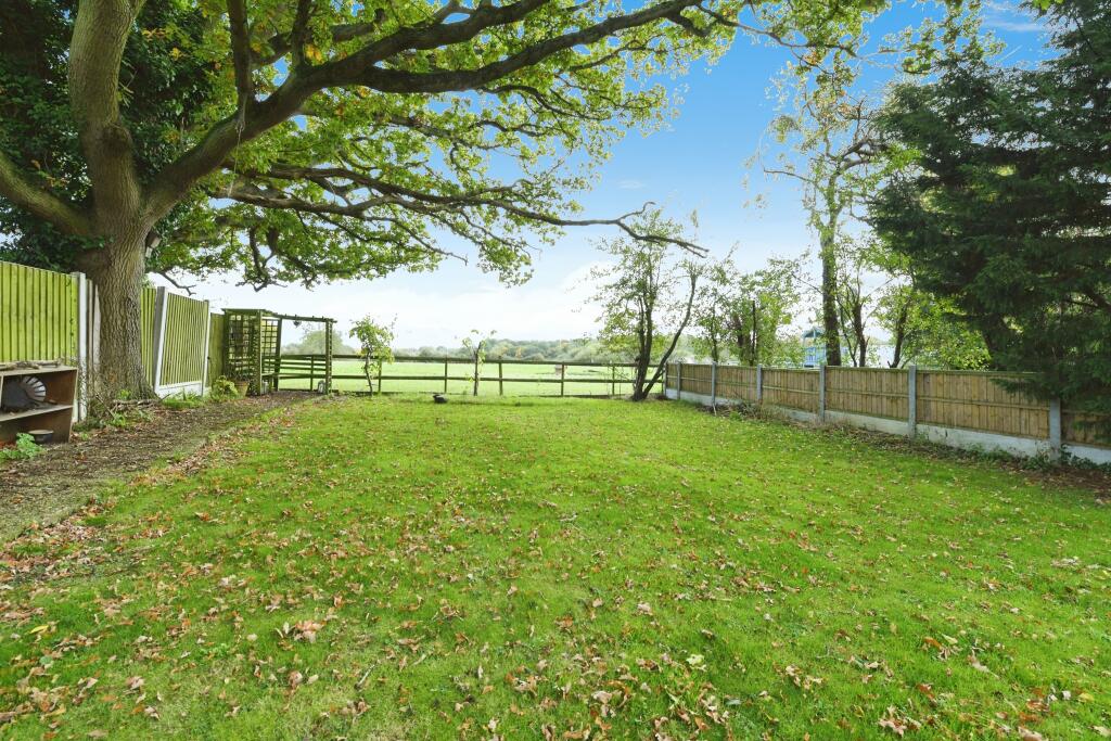 Additional image 6 of Blackmore Road, Doddinghurst, Brentwood, Essex, CM15