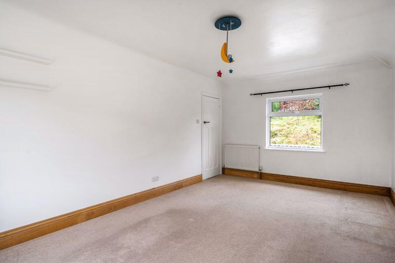 Additional image 20 of Caterham Drive, Coulsdon