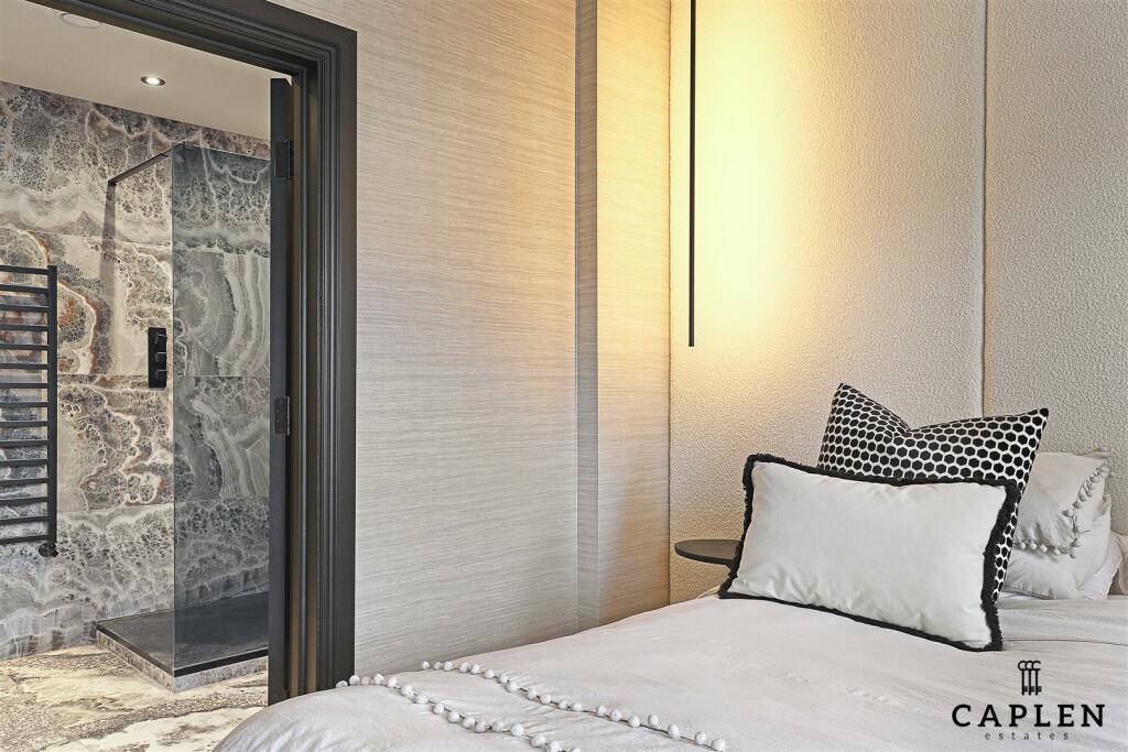 Additional image 15 of Hill Hall, Theydon Mount