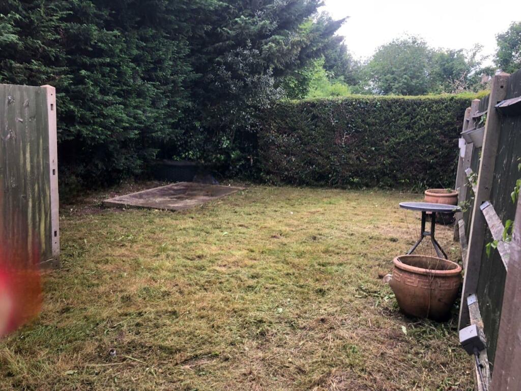 Additional image 11 of 3A Woodmansterne Road, Coulsdon, CR5