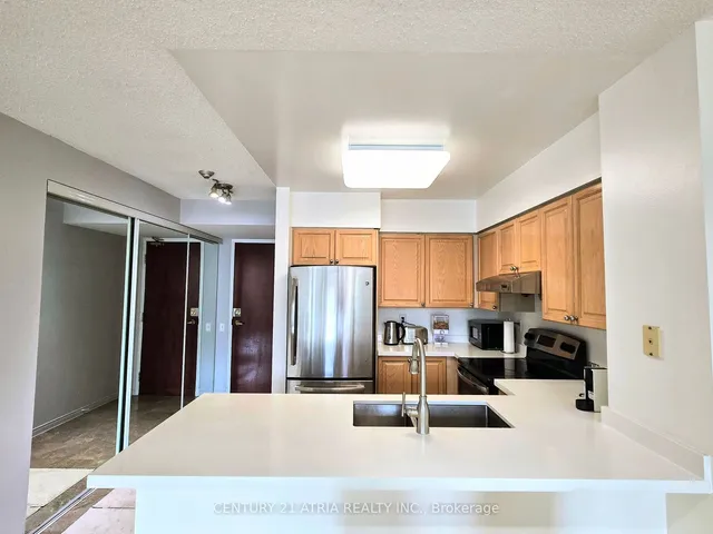 Additional image 19 of 750 Bay St Unit 1806