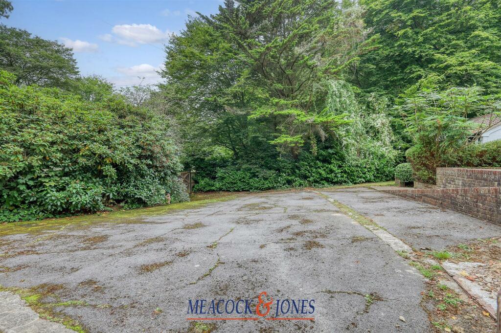 Additional image 34 of Weald Road, South Weald, Brentwood