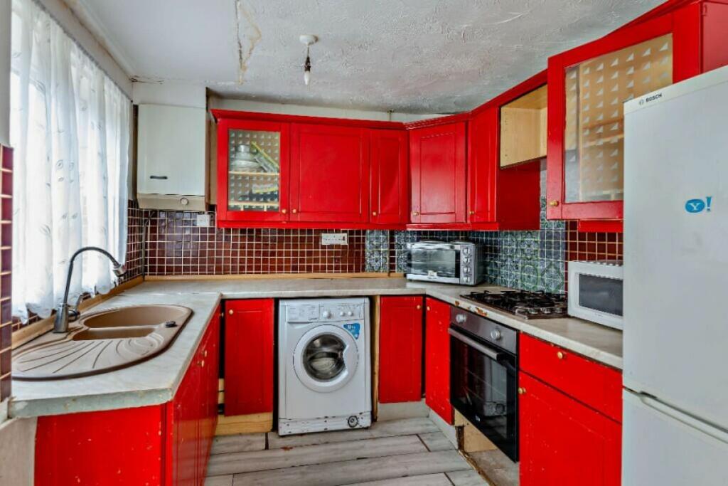 Additional image 5 of Long Banks, Harlow, CM18