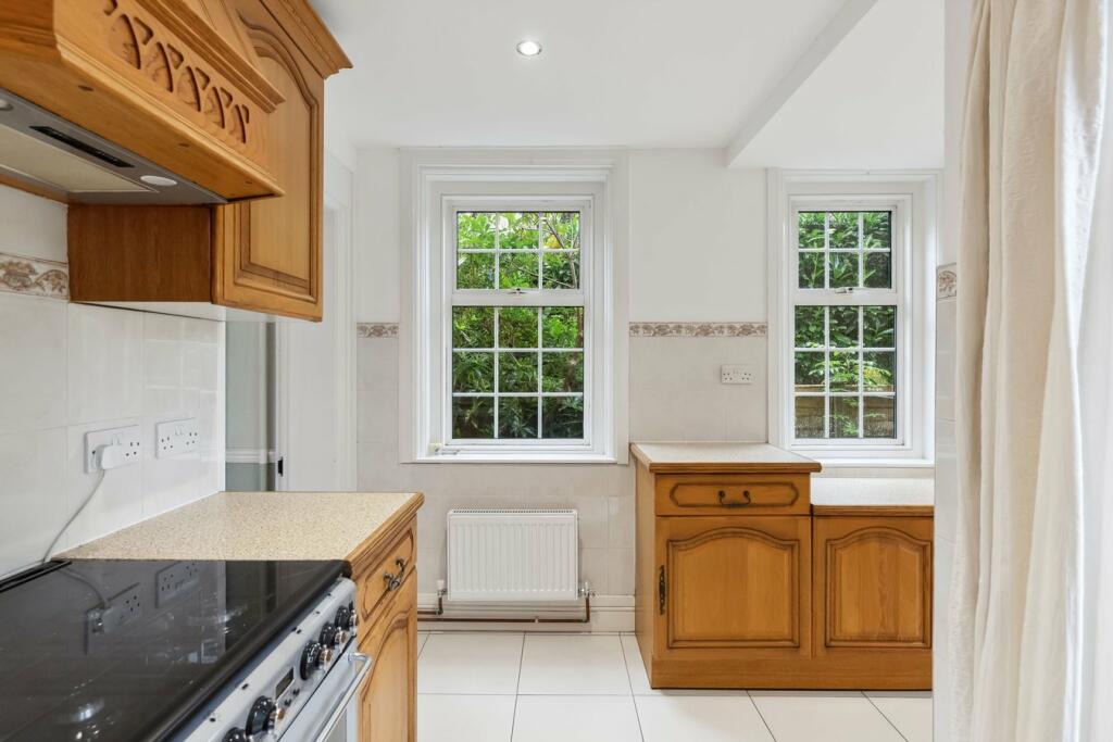 Additional image 11 of Town End, Caterham, CR3