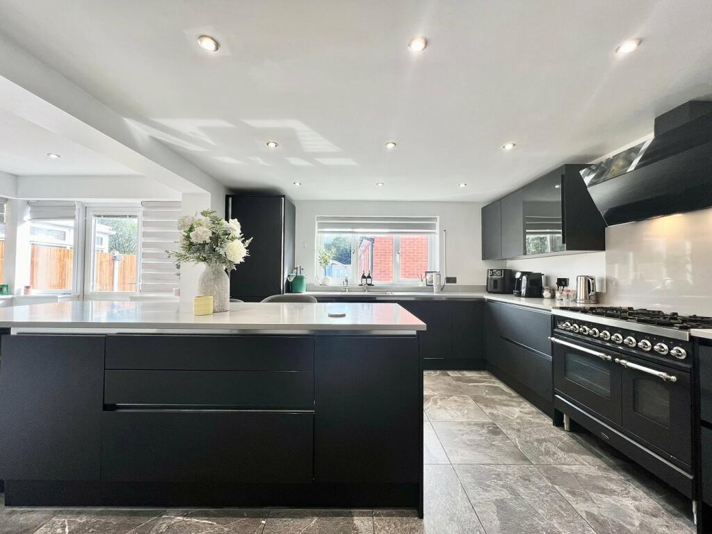 Additional image 12 of Ipswich Road, Colchester, CO4