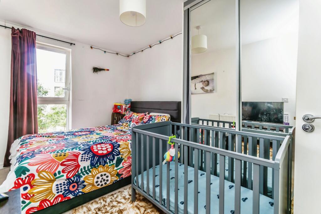 Additional image 9 of Cabot Close, Croydon, CR0